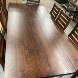 Table with 8 Chairs