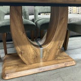 Table with 4 Chairs