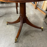 Hickory Chair Round Pedestal Table with Glass Top