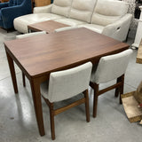 Pike and Main Table with 4 Chairs