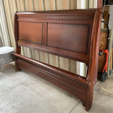Mount Vernon King Bed by Durham Furniture
