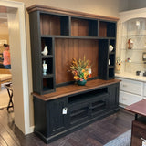 Laredo Media Console