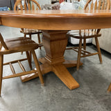 Ethan Allen Table w/ 4 Chairs & Leaf