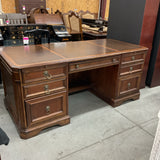 Hooker Seven Seas Executive Desk