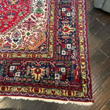 13' 1" x 9' 7" Oriental Rug