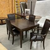 Haverty"s Dining Table with 4 Chairs and Butterfly Leaf