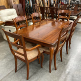 Table, 6 Chairs and 2 Leaves