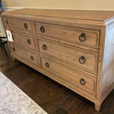 NEW Universal Sienna Dresser