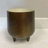Large Planter with Feet (R)
