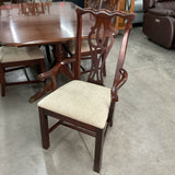 Thomasville Table, 6 chairs and 2 Leaves