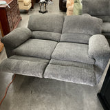 Catnapper Manual Reclining Loveseat