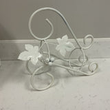 White Metal Leaf Wine Holder