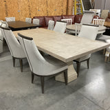 Bernhardt Fancy Face Table with 2 Leaves & 4 Chairs