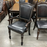 Table with 10 Chairs and 1 Leaf