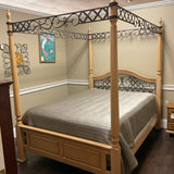 Bernhardt Cerused Oak Four poster Queen Bed