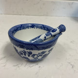 Mortor & Pestle Blue Willow Dish