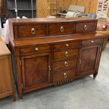 Liz Claiborne Buffet