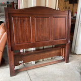 Vaughan Bassett Queen Bed