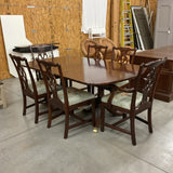 Table, 6 Chairs, 2 Leaves and Table Pads (R)