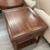 One Drawer End Table (R)