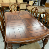 Universal Dining Table with 6 Chairs and 2 Leaves