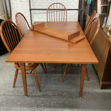 Amish Made Table,2 Leaves & 6 Chairs