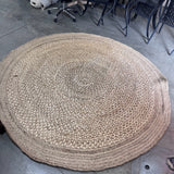 8'2" Round Rug