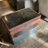 Oriental Trunk