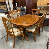 Haverty's Table, 6 Chairs, 2 Leaves, Table Pads