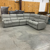 4 Seat Electric Reclining Sectional (R)