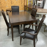 Haverty"s Dining Table with 4 Chairs and Butterfly Leaf