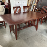 Kincaid Table, 6 Chairs, 2 Leaf and Table Pads