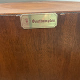 Southhampton Display Shelf
