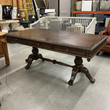 Partner's Desk