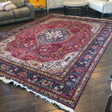 13' 1" x 9' 7" Oriental Rug