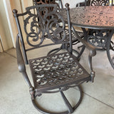 Hanamint Outdoor Table with 4 Swivel Rocker Chairs
