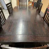 Haverty's Arden Ridge Table, 6 Chairs, 2 Leaves