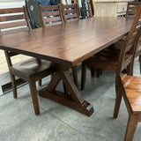 Table with 8 Chairs